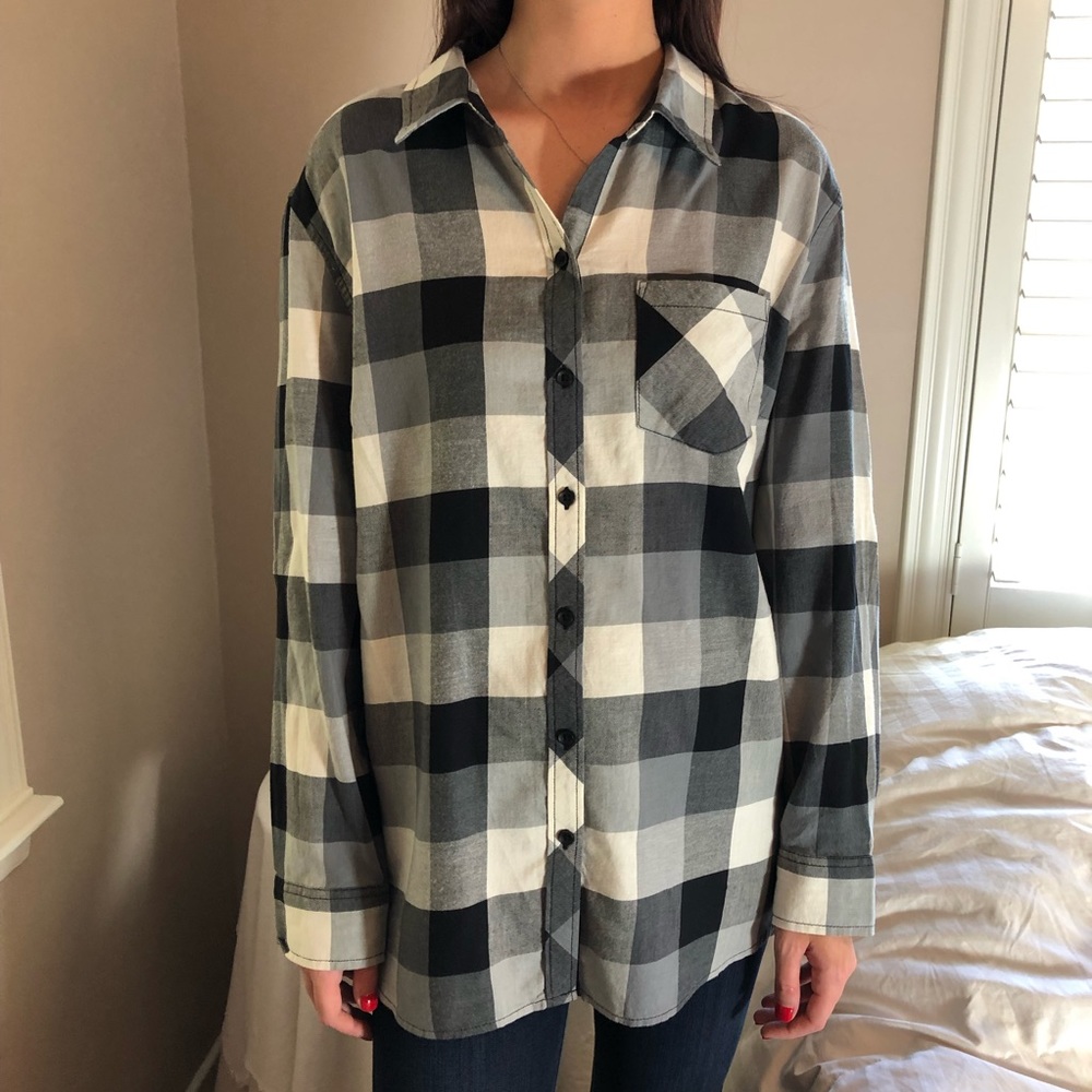 Solddd Outtt - Picture 4 of 4